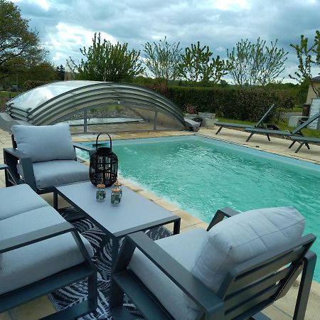 Maison/Villa avec piscine privée Gîte Brain d'eau La Chapelle-de-Brain Esterno foto