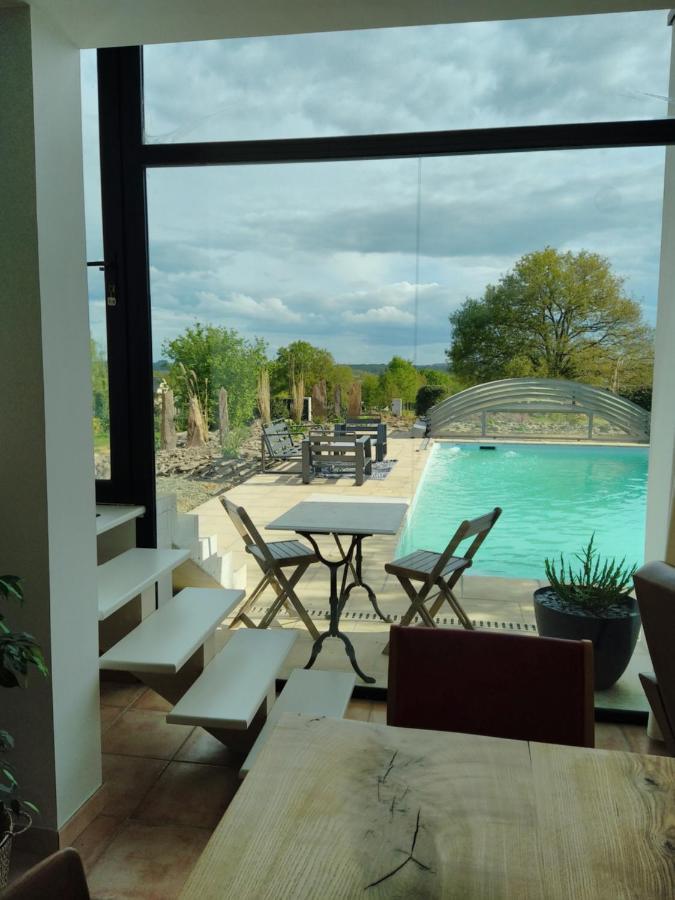 Maison/Villa avec piscine privée Gîte Brain d'eau La Chapelle-de-Brain Esterno foto